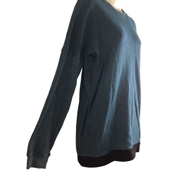 The North Face Blue Thermal Long Sleeve Sweatshirt Size Medium - Picture 2 of 11